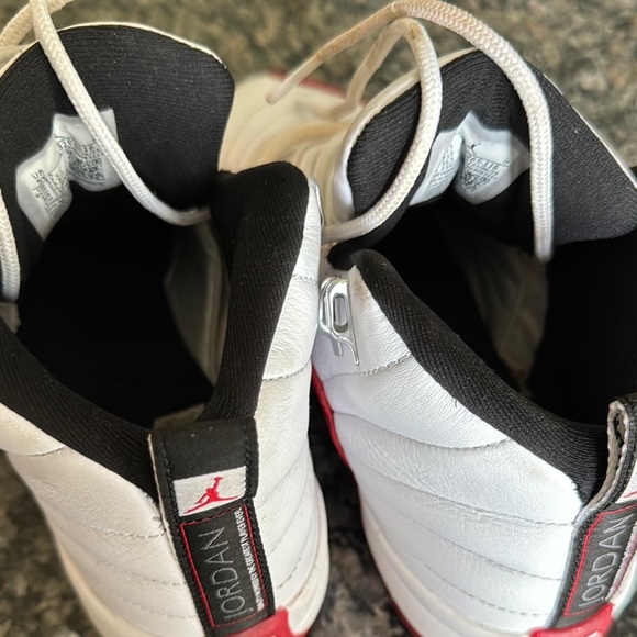 Jordan 12 retro White and Red Sneakers Iconic Design W7 or boys 5 - Picture 13 of 16